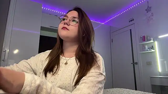 Janice Vasquez online show from May 2026 04:03:02 PM
