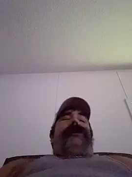 CowboyCock5569 online show from May 2026 08:03:01 PM