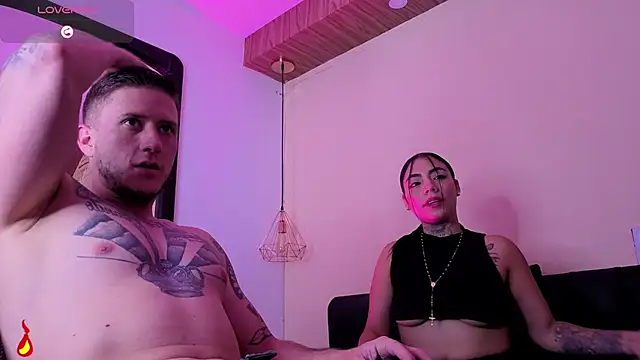 Snapshot of cattaleya_and_alessandro chatting on July 2026 08:15:02 PM cattaleya and alessandro online show from July 2026 08:15:02 PM