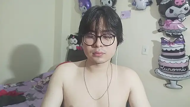 Snapshot of kuromi_boy chatting on May 2026 10:36:01 PM kuromi boy online show from May 2026 10:36:01 PM
