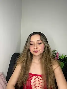 Sarisloves online show from June 2026 12:03:01 PM