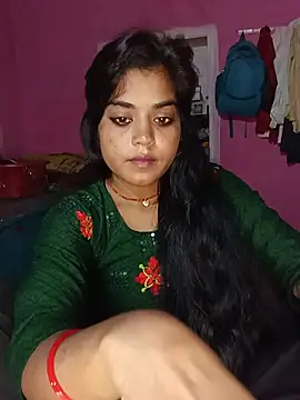 Snapshot of Mahi_Love0143 chatting on August 2026 04:21:02 PM Mahi Love0143 online show from August 2026 04:21:02 PM