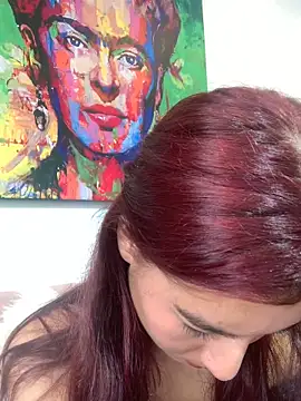 EveRave Pink online show from May 2026 03:54:01 PM