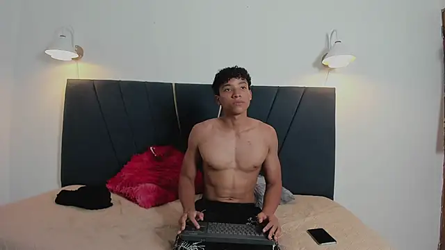 michael cum23 online show from May 2026 08:49:02 PM