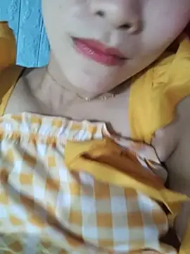 Snapshot of Logii_x chatting on July 2026 03:03:02 PM Logii x online show from July 2026 03:03:02 PM
