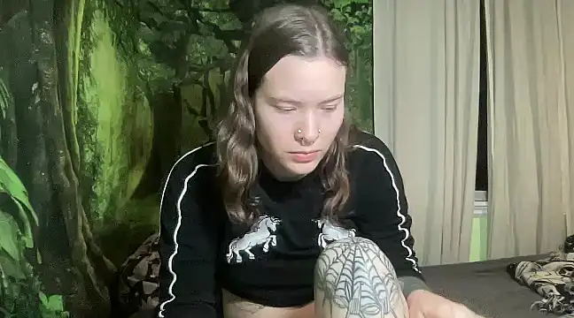 mo0ngoddess online show from January 2025 05:34:01 AM