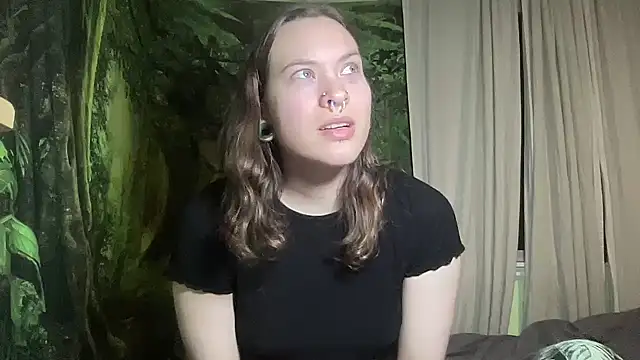 mo0ngoddess online show from March 2025 04:52:01 AM