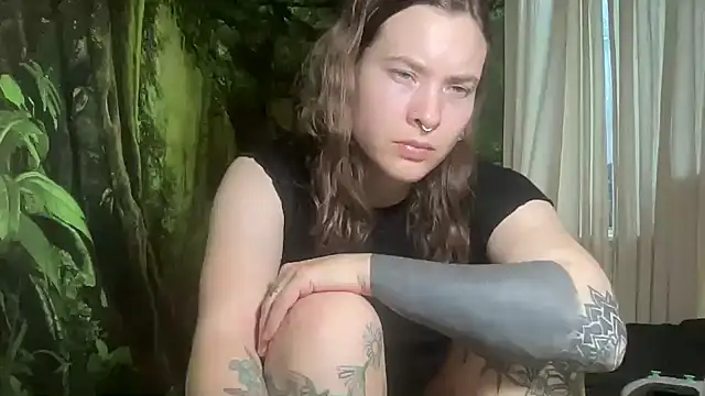 mo0ngoddess online show from December 2025 12:27:01 AM