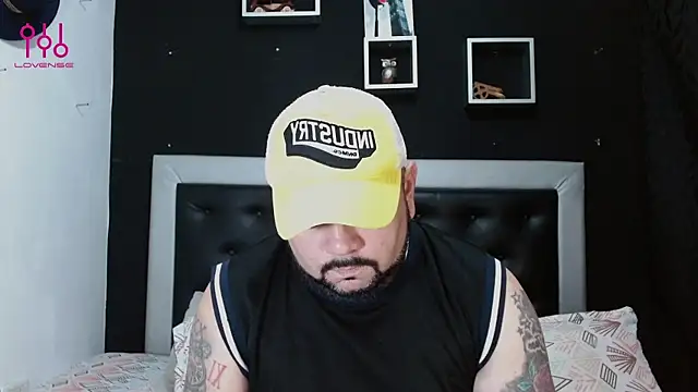 perverseveteranmanxxx online show from February 2025 01:44:02 AM