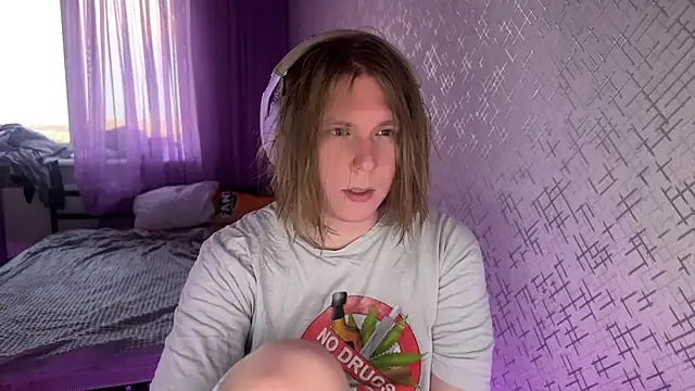 Snapshot of Hirtay chatting on June 2026 01:28:02 AM Hirtay online show from June 2026 01:28:02 AM