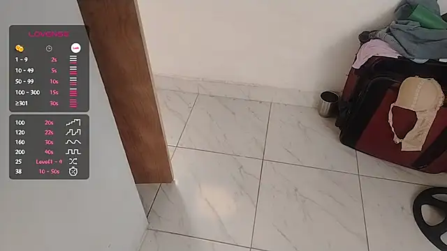 Snapshot of DiosaArdiente chatting on May 2026 08:17:01 PM DiosaArdiente online show from May 2026 08:17:01 PM