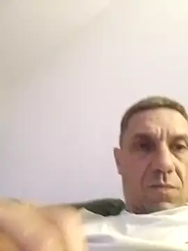 Snapshot of Futyclean chatting on May 2026 05:41:01 PM Futyclean online show from May 2026 05:41:01 PM