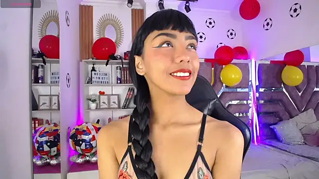 Snapshot of Violett_Gardenn chatting on June 2026 11:15:01 AM Violett Gardenn online show from June 2026 11:15:01 AM