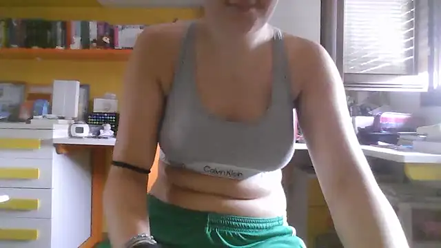 Foxyyy69 online show from August 2026 09:19:01 AM