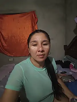 Snapshot of noemy-25 chatting on May 2026 04:52:01 AM noemy-25 online show from May 2026 04:52:01 AM