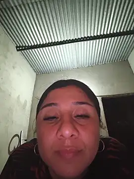 Snapshot of noemy-25 chatting on May 2026 08:11:01 AM noemy-25 online show from May 2026 08:11:01 AM