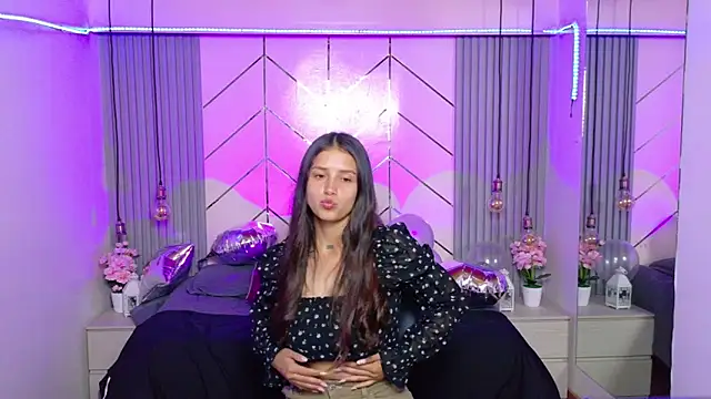 Sofysoul online show from June 2026 08:36:01 PM
