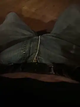watchmesquirm online show from May 2026 12:50:01 AM