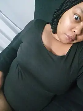 CaramelBBrown online show from May 2026 12:40:02 AM