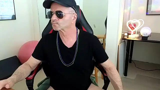 hotdadbod online show from January 2025 09:36:02 PM