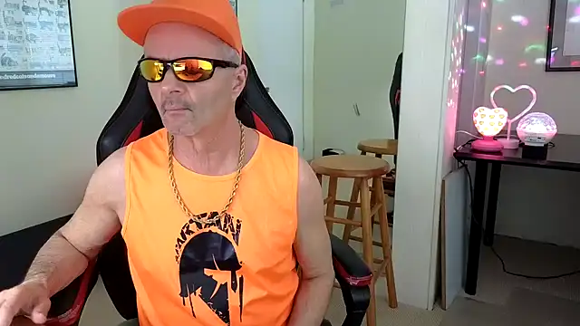 hotdadbod online show from January 2025 09:22:01 PM