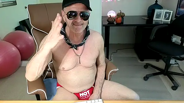 hotdadbod online show from November 2025 09:27:02 PM