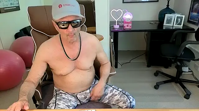 hotdadbod online show from June 2026 08:45:01 PM