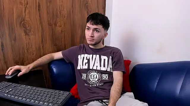 kavencastro online show from May 2026 02:09:02 AM