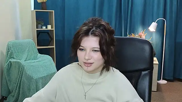 Snapshot of AlesiaPeasel chatting on May 2026 09:05:01 AM AlesiaPeasel online show from May 2026 09:05:01 AM