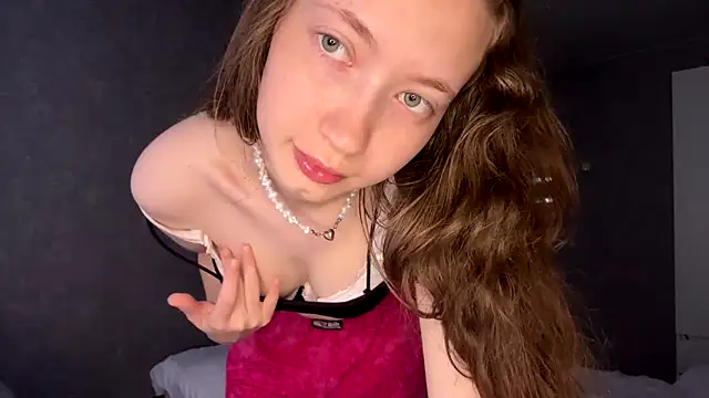 Emily Mur  online show from June 2026 05:06:02 AM