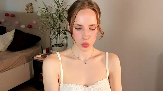Snapshot of imogensy chatting on June 2026 02:12:01 PM imogensy online show from June 2026 02:12:01 PM