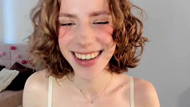 Snapshot of imogensy chatting on June 2026 02:15:02 PM imogensy online show from June 2026 02:15:02 PM