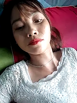 Snapshot of Suly-sweet chatting on June 2026 02:57:01 AM Suly-sweet online show from June 2026 02:57:01 AM