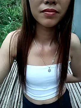 Snapshot of Suly-sweet chatting on June 2026 11:57:01 AM Suly-sweet online show from June 2026 11:57:01 AM