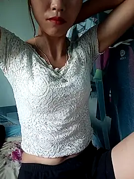 Snapshot of Suly-sweet chatting on June 2026 11:35:01 PM Suly-sweet online show from June 2026 11:35:01 PM