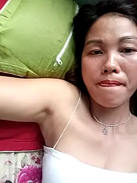 Snapshot of Suly-sweet chatting on June 2026 05:12:01 AM Suly-sweet online show from June 2026 05:12:01 AM