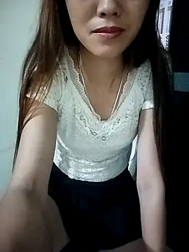 Snapshot of Suly-sweet chatting on June 2026 02:12:01 PM Suly-sweet online show from June 2026 02:12:01 PM