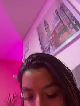 Snapshot of Megan_pink18 chatting on June 2026 04:07:02 AM Megan pink18 online show from June 2026 04:07:02 AM