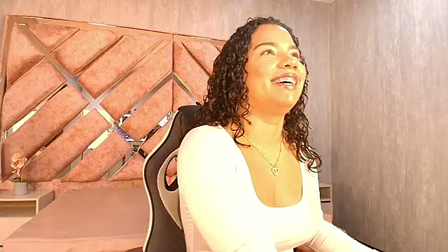 TamaraaHoney online show from May 2026 12:34:01 PM