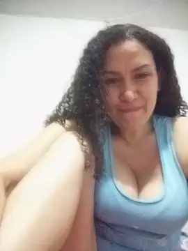paulett15 online show from May 2026 02:29:01 AM