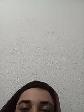 lucasComedor69  online show from May 2026 08:49:02 PM