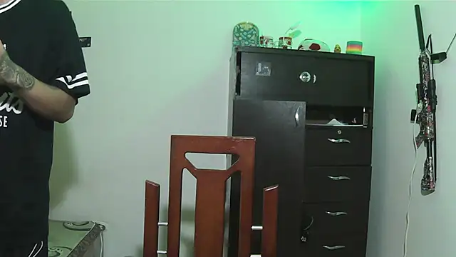 Snapshot of Fenix_hardcock chatting on May 2026 08:21:02 PM Fenix hardcock online show from May 2026 08:21:02 PM