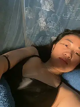 Snapshot of Linda-babyy chatting on May 2026 01:43:02 AM Linda-babyy online show from May 2026 01:43:02 AM