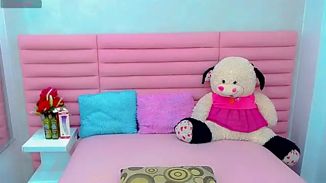 ariadnna princes online show from May 2026 04:30:02 AM