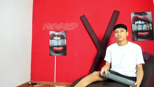 KING LOVERS1 online show from July 2026 01:29:02 PM