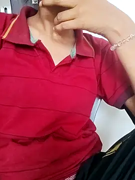 Snapshot of sexy_rubina89 chatting on May 2026 04:07:01 AM sexy rubina89 online show from May 2026 04:07:01 AM