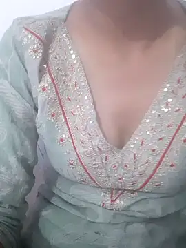Snapshot of sexy_rubina89 chatting on May 2026 03:58:01 AM sexy rubina89 online show from May 2026 03:58:01 AM