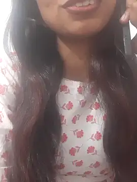 Snapshot of sexy_rubina89 chatting on June 2026 04:36:02 AM sexy rubina89 online show from June 2026 04:36:02 AM