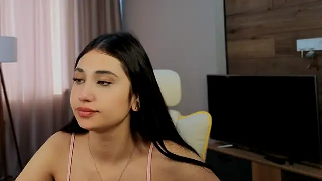Snapshot of honeylanaa chatting on June 2026 04:21:02 AM honeylanaa online show from June 2026 04:21:02 AM