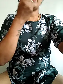 Snapshot of Radhika_rekha_kannada chatting on July 2026 11:34:01 AM Radhika rekha kannada online show from July 2026 11:34:01 AM